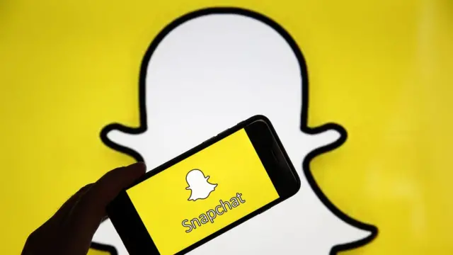 The advantages and countermeasures of WhatsApp's precise customer search